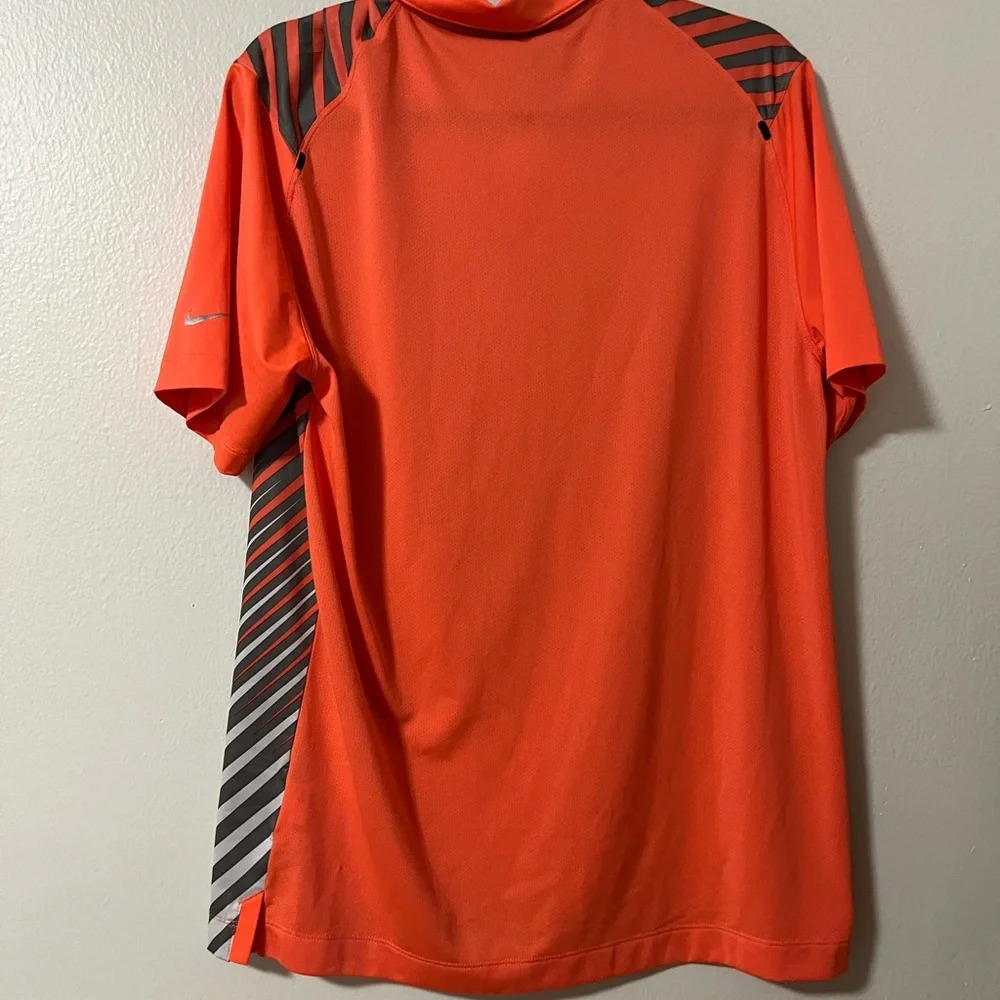 Nike Golf Dri-Fit Tour Polo Size Medium Bright Orange Gray stripe loose wicking - Picture 6 of 6
